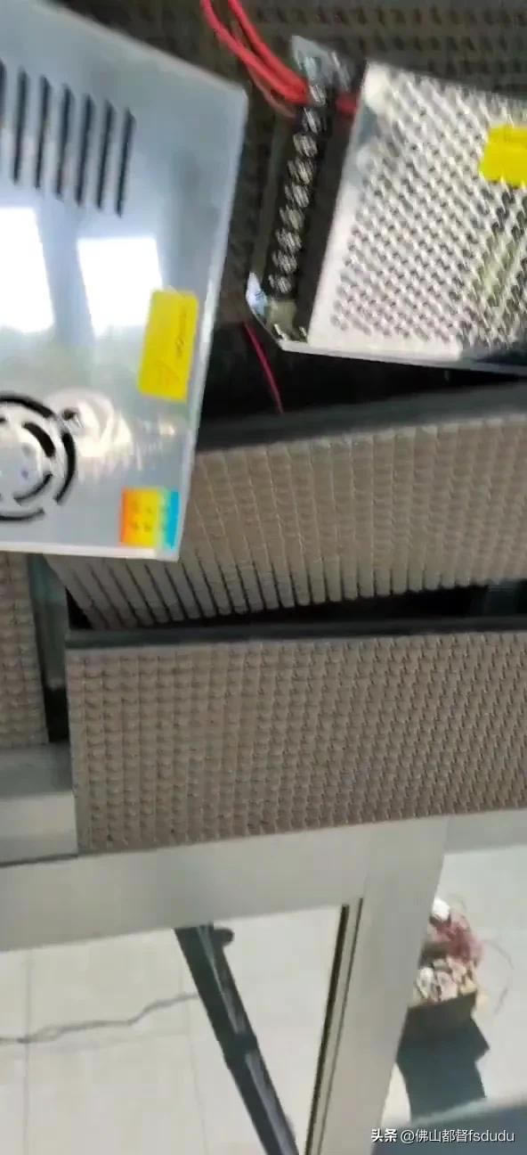 LED˸ƲˣһһƹϽ