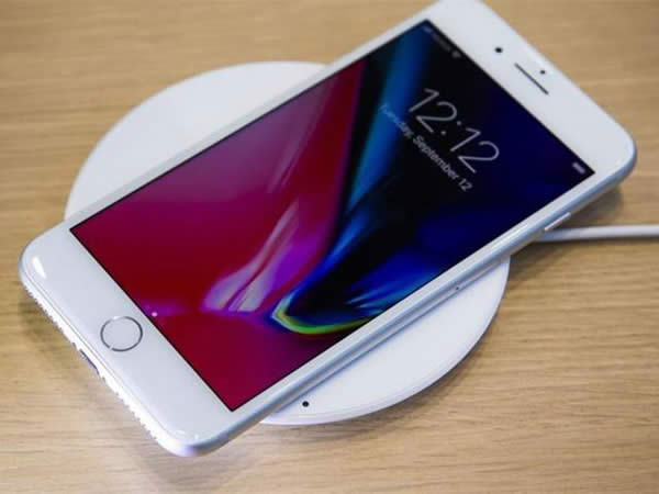 iPhone8