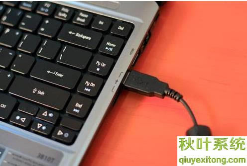 电脑开机显示器没反应怎么回事